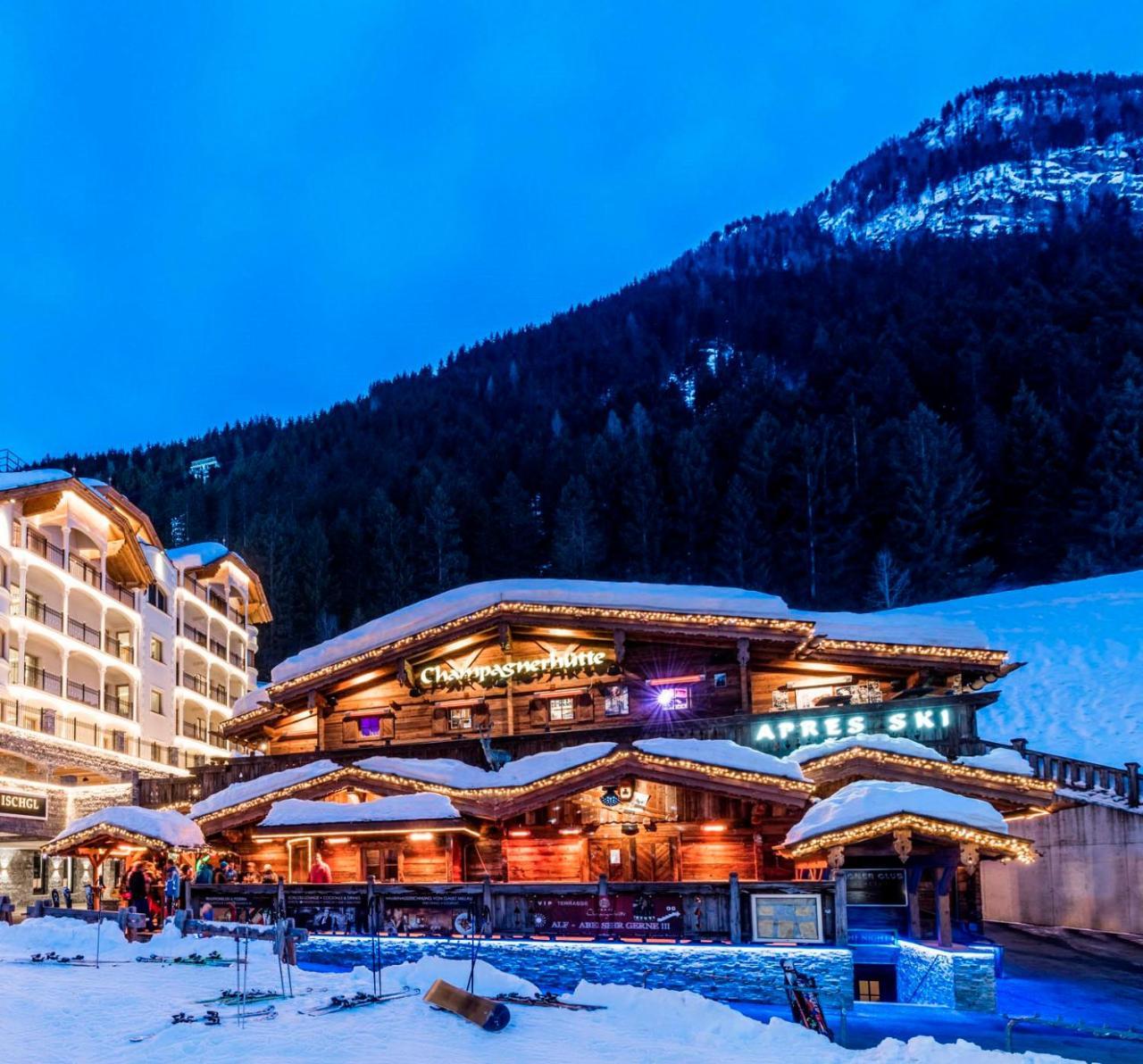Hotel 5