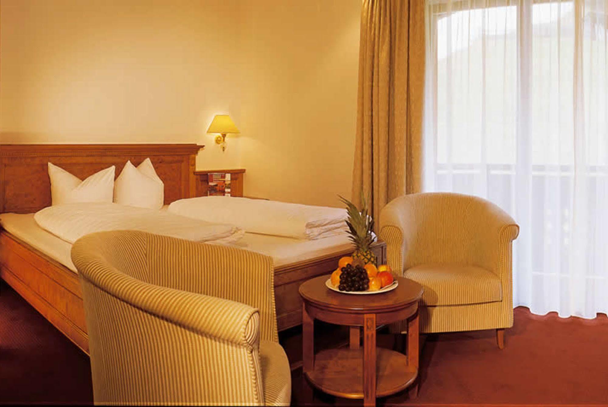 5 Hotel 5*
